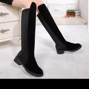 Knee high winter boot